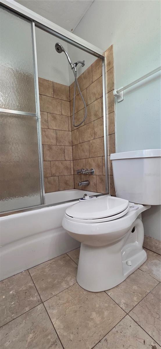 GRANTWOOD CONDO PH I - Residential