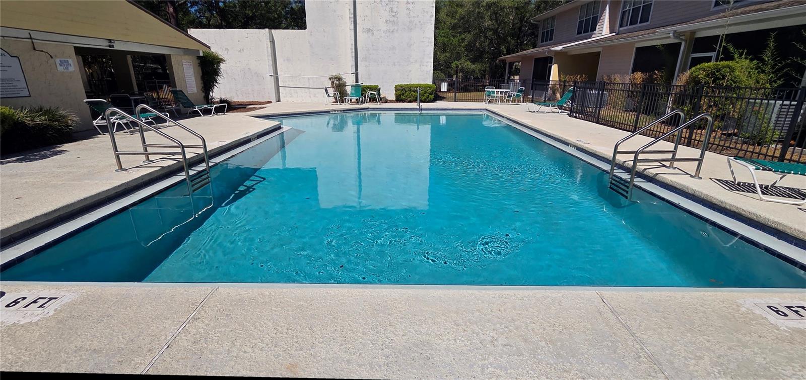 GRANTWOOD CONDO PH I - Residential