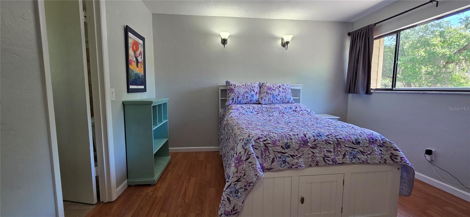 GRANTWOOD CONDO PH I - Residential