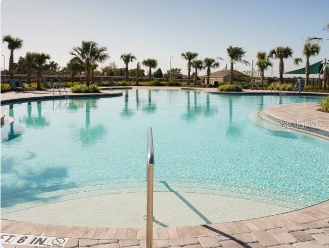 RANCHES/LK MCLEOD III - Residential Lease