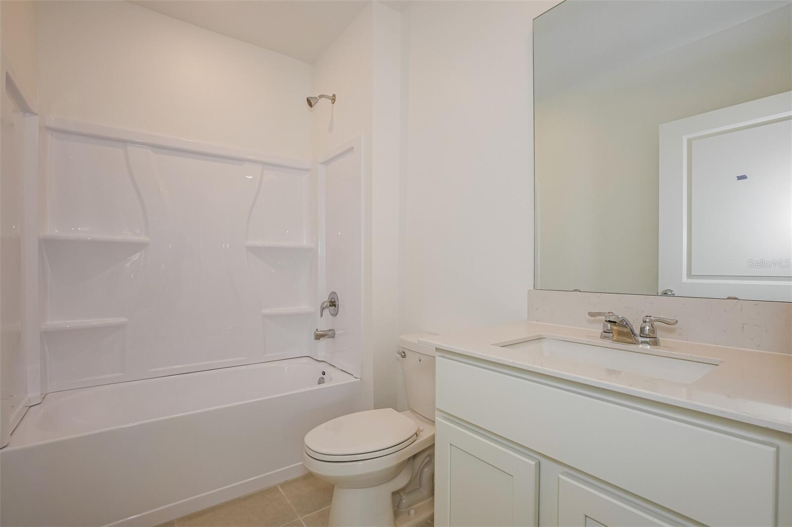 RANCHES/LK MCLEOD III - Residential Lease