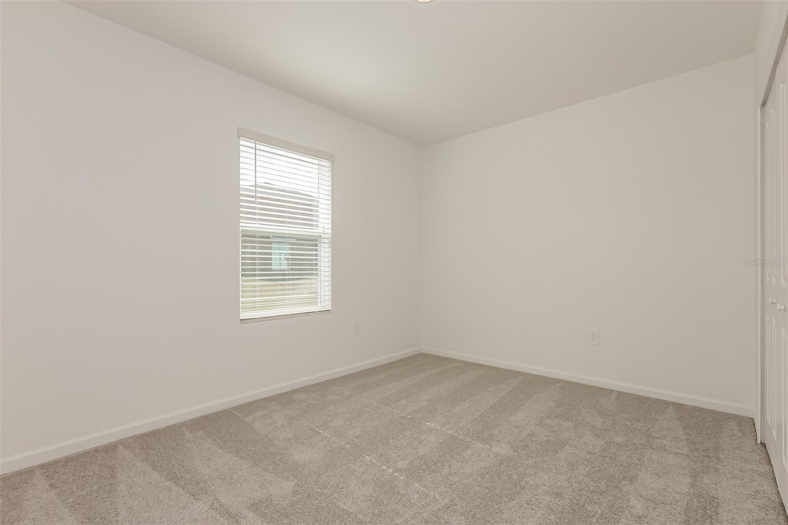 RANCHES/LK MCLEOD III - Residential Lease