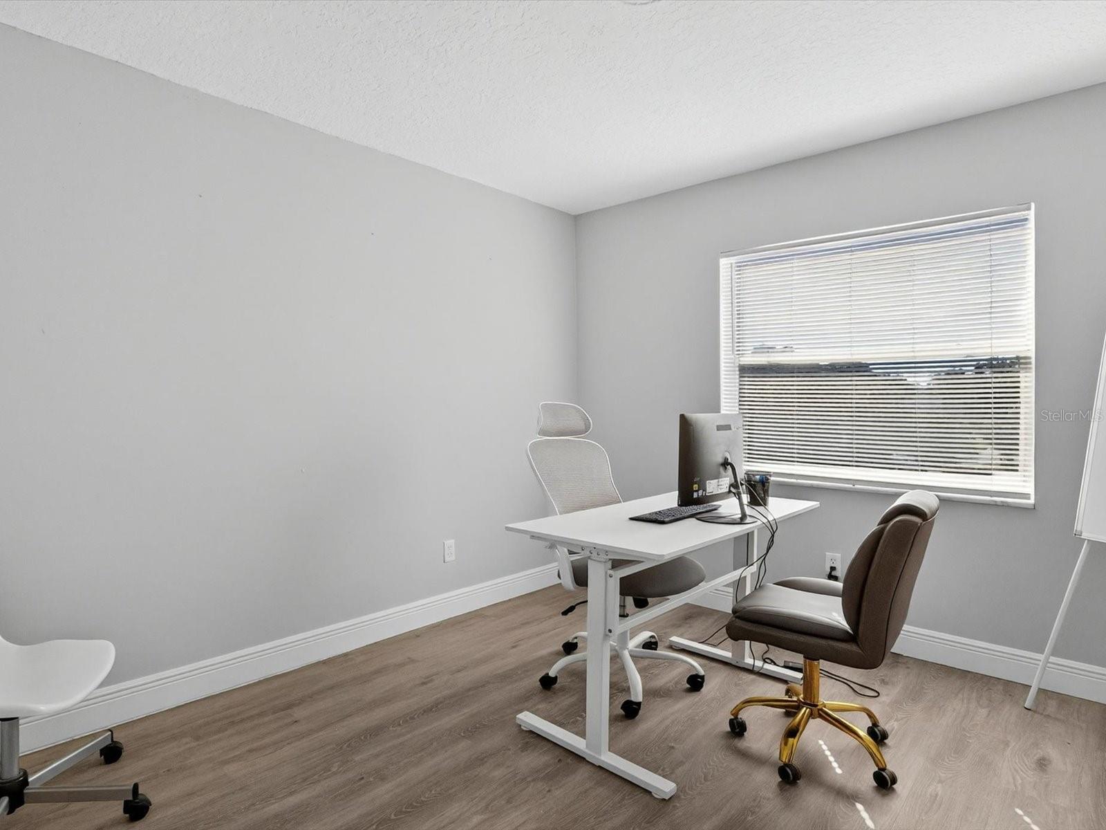 WINTER WOODS UNIT 01 - Residential