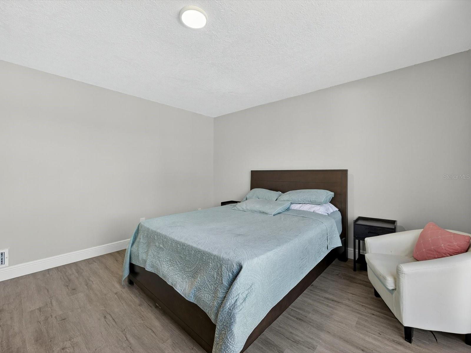 WINTER WOODS UNIT 01 - Residential