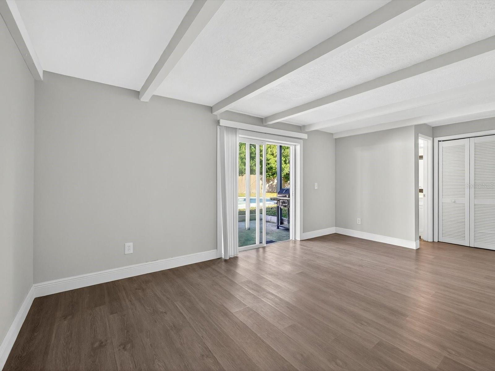 WINTER WOODS UNIT 01 - Residential