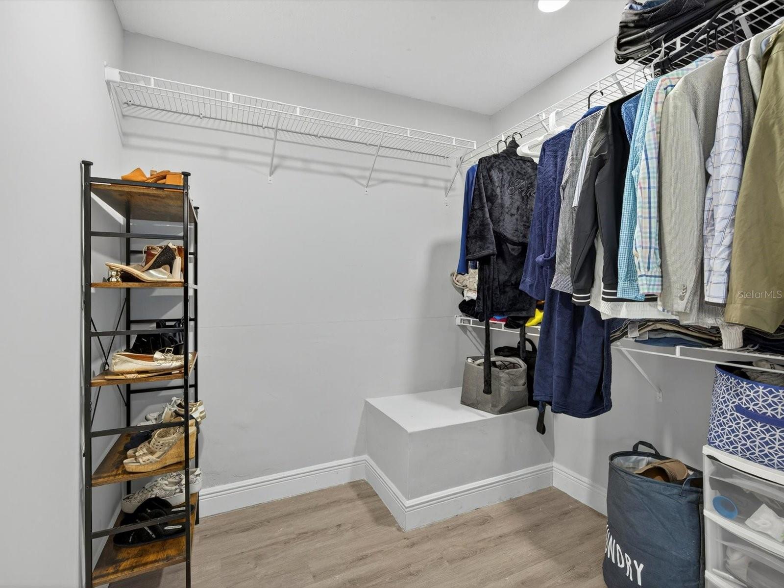 WINTER WOODS UNIT 01 - Residential