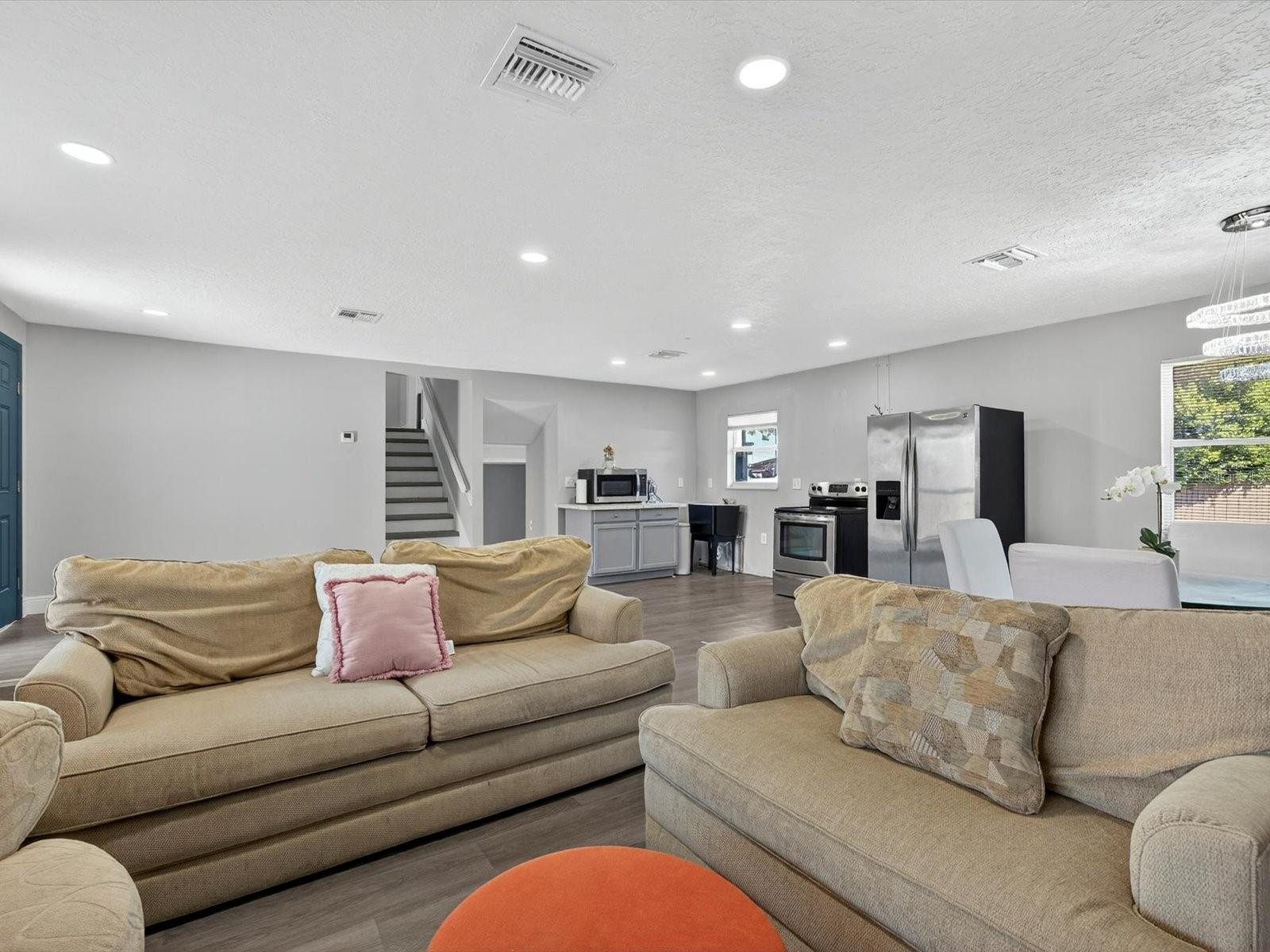 WINTER WOODS UNIT 01 - Residential