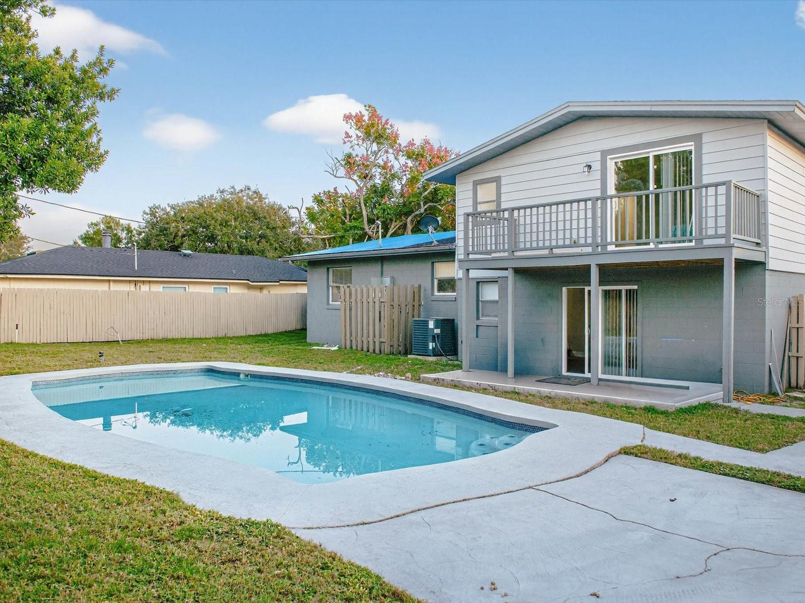 WINTER WOODS UNIT 01 - Residential