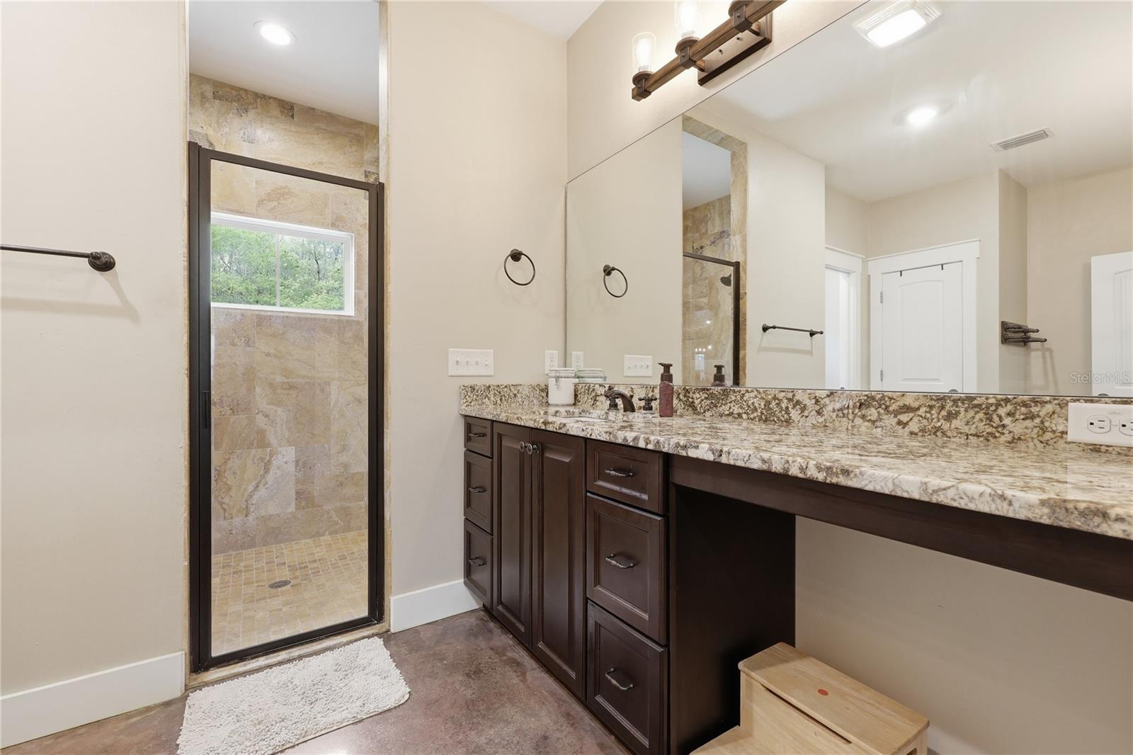 SHILOH RDG - Residential