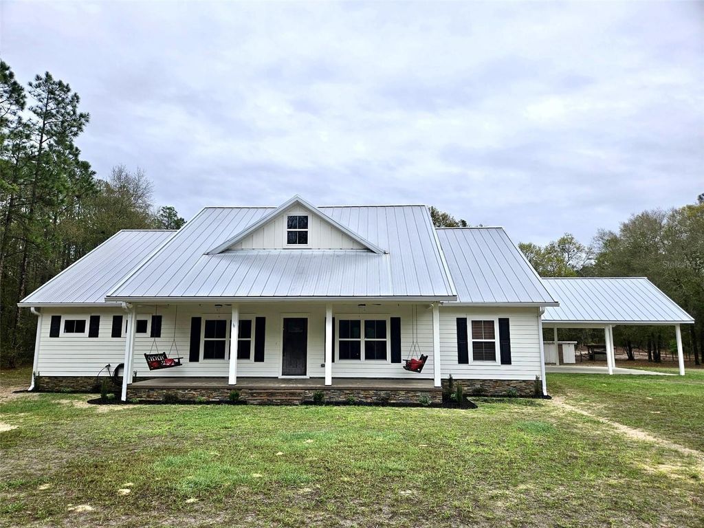 Photo of 357 SW Conestoga Way, Fort White, FL 32038 (MLS # GC538414)