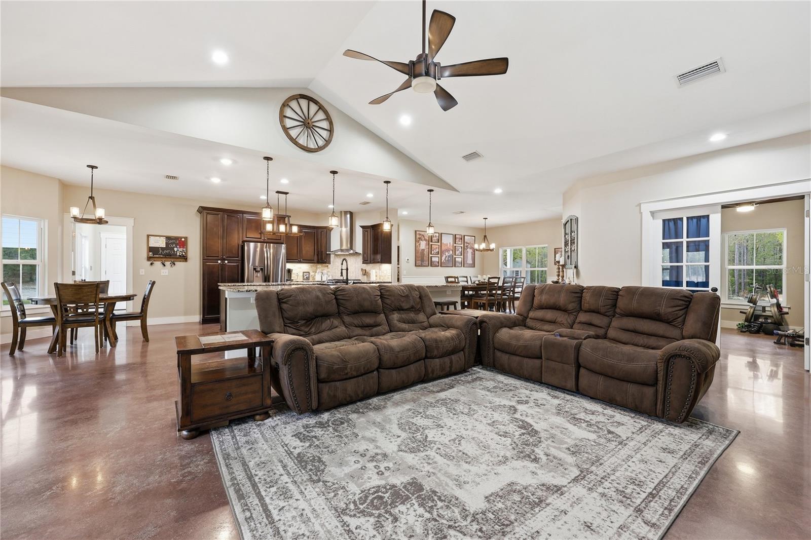 SHILOH RDG - Residential