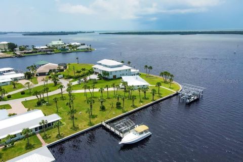 1906 GEORGIA AVE ENGLEWOOD FL 34224