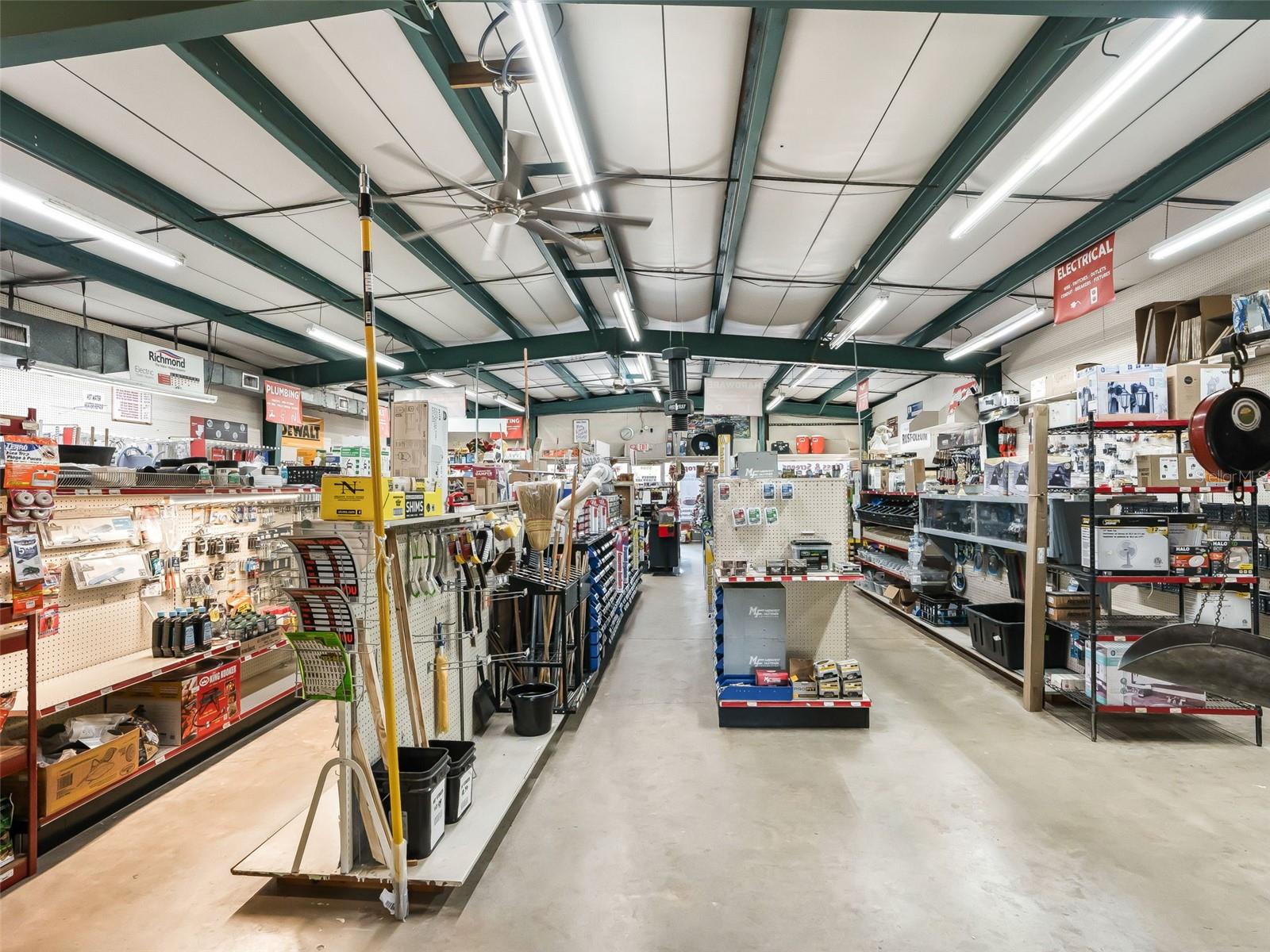 SILVER SPGS SHORES UN 29 - Commercial Sale