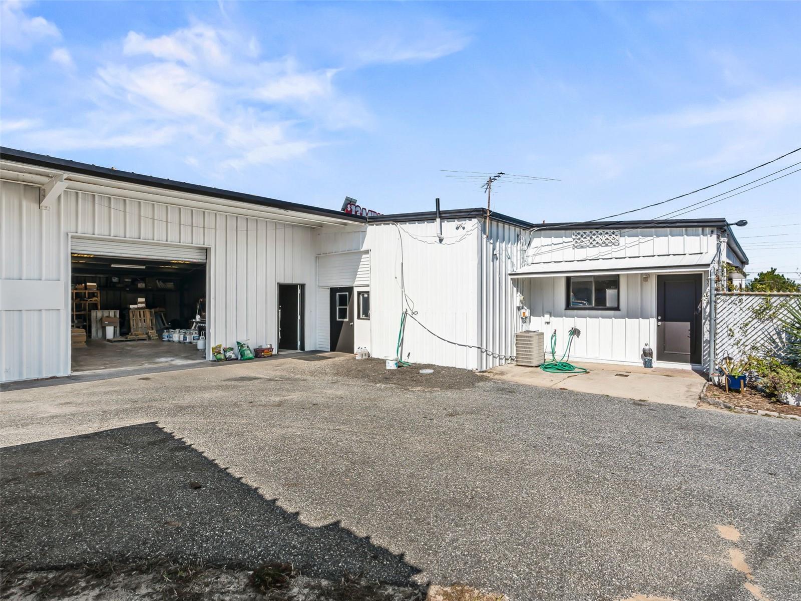 SILVER SPGS SHORES UN 29 - Commercial Sale