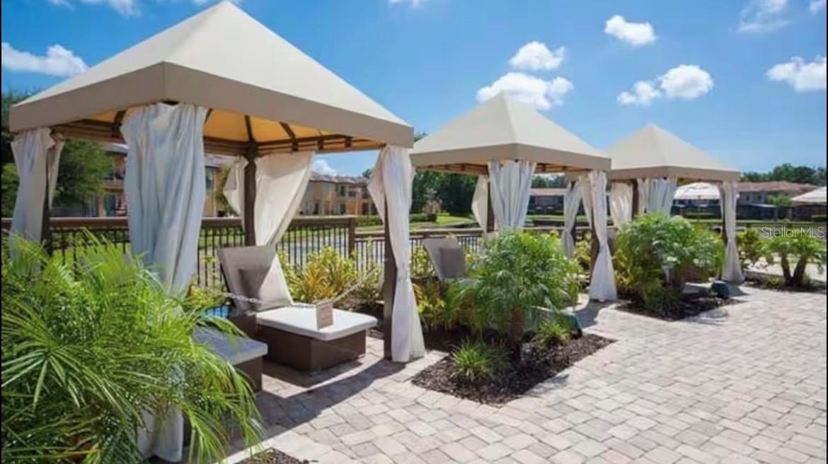 REGAL OAKS AT OLD TOWN - Residential