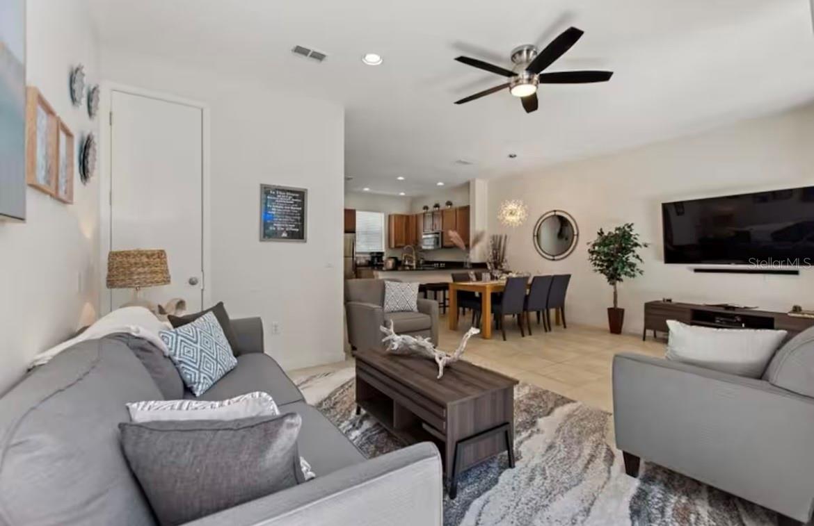 REGAL OAKS AT OLD TOWN - Residential