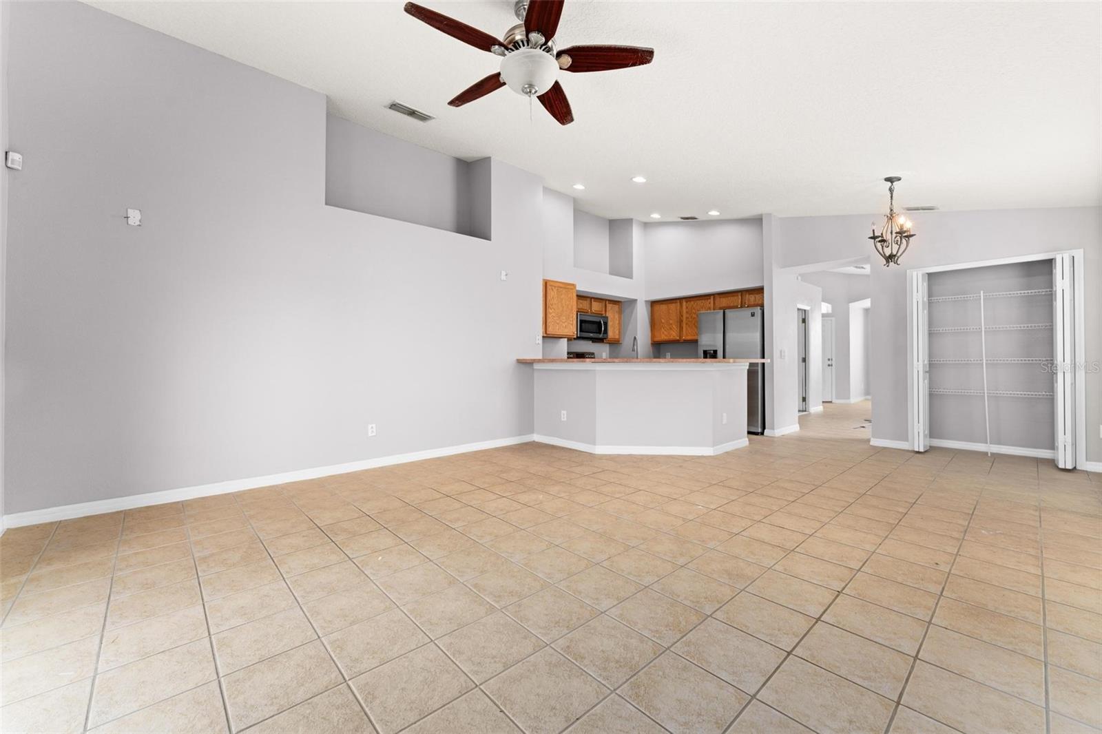 TIVOLI WOODS VILLAGE B 51 74 - Residential Lease