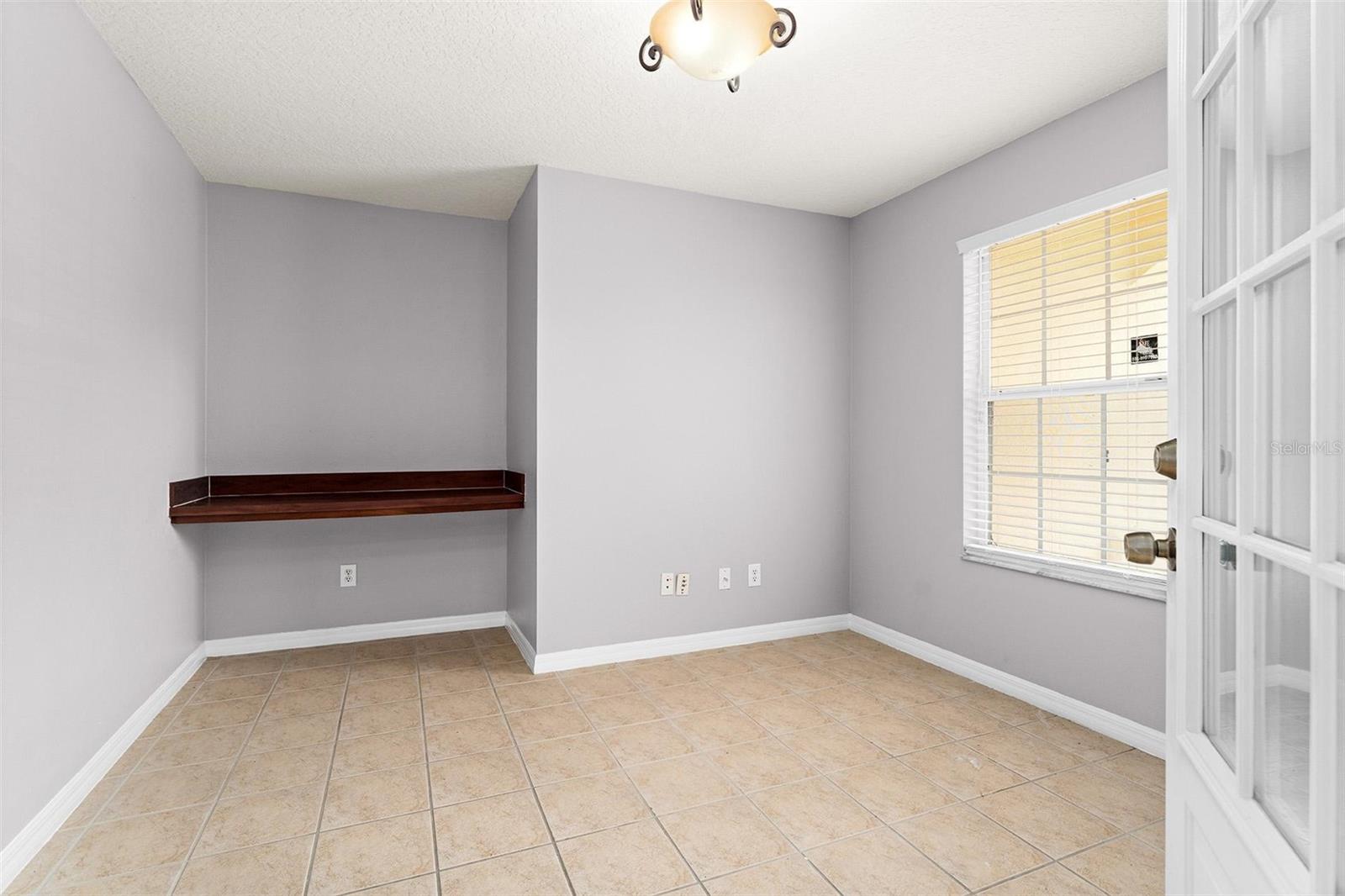 TIVOLI WOODS VILLAGE B 51 74 - Residential Lease