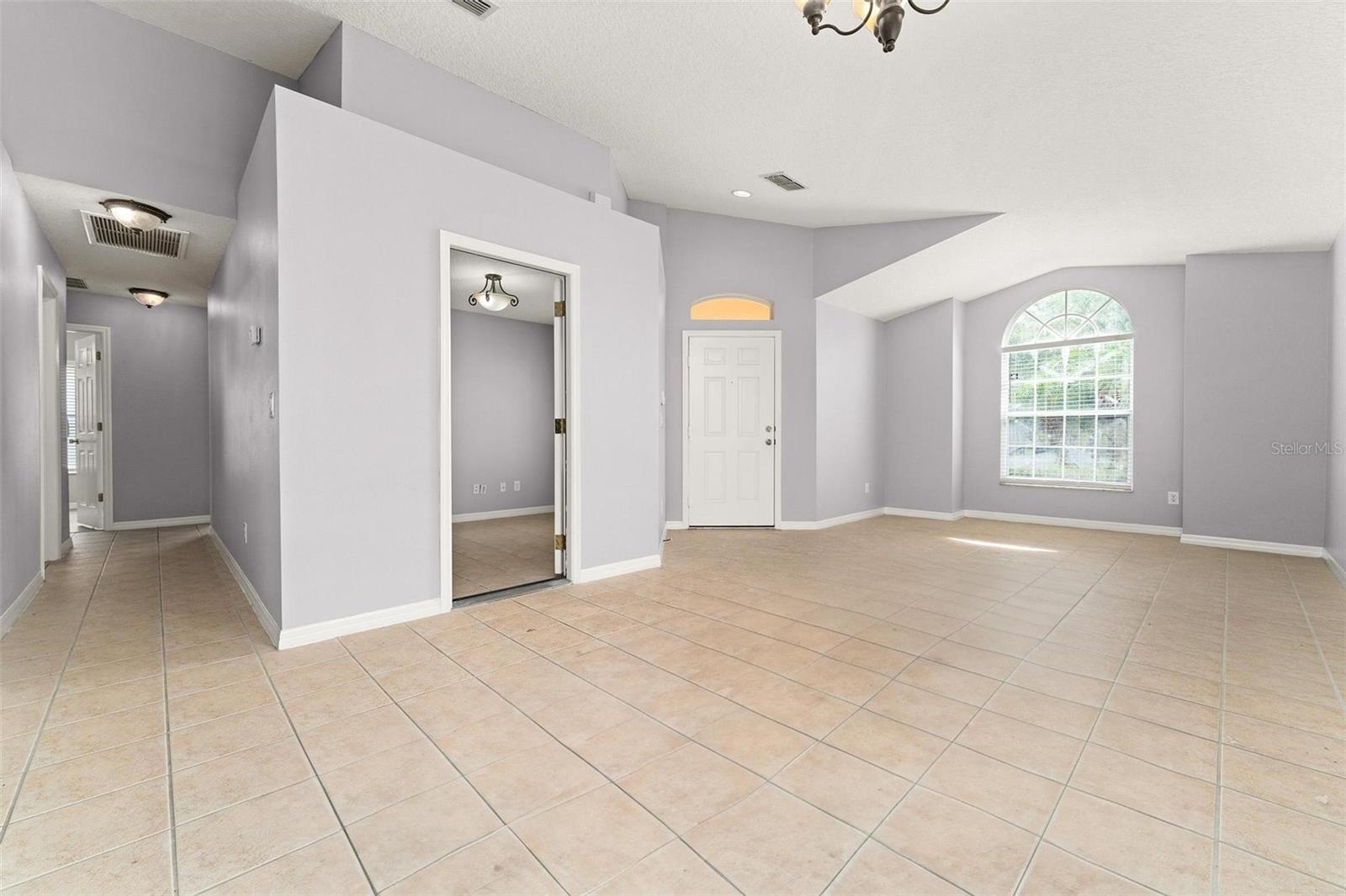 5201 WALNUT RIDGE DRIVE