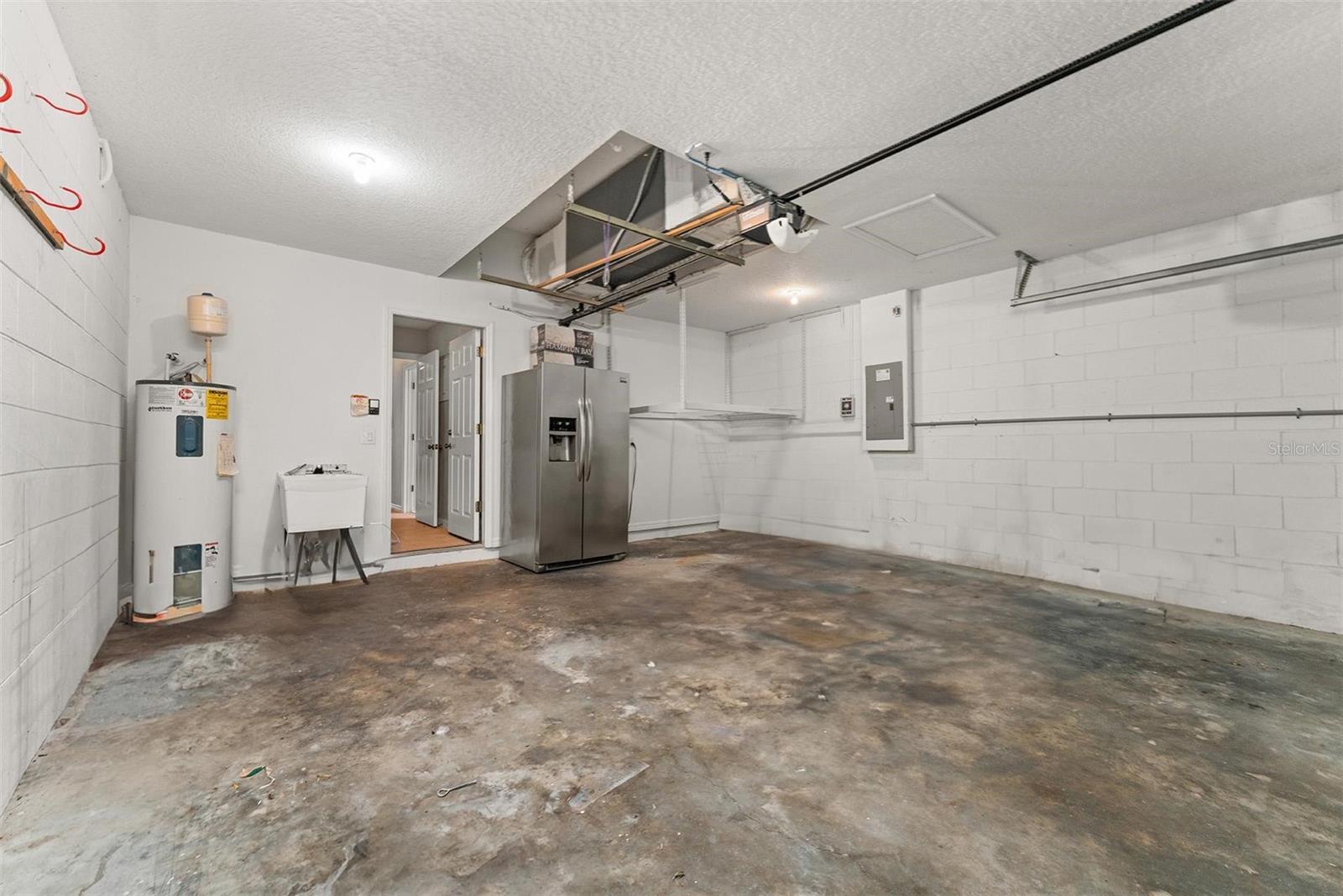 TIVOLI WOODS VILLAGE B 51 74 - Residential Lease