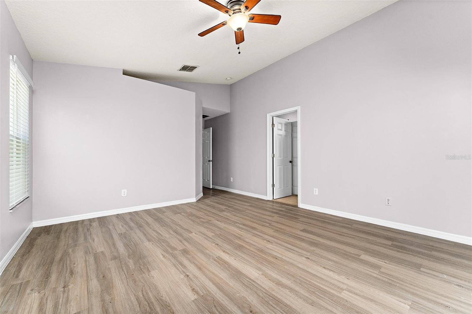 TIVOLI WOODS VILLAGE B 51 74 - Residential Lease