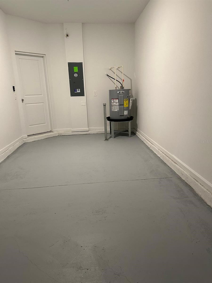 LAKE WILSON RESERVE - Residential Lease