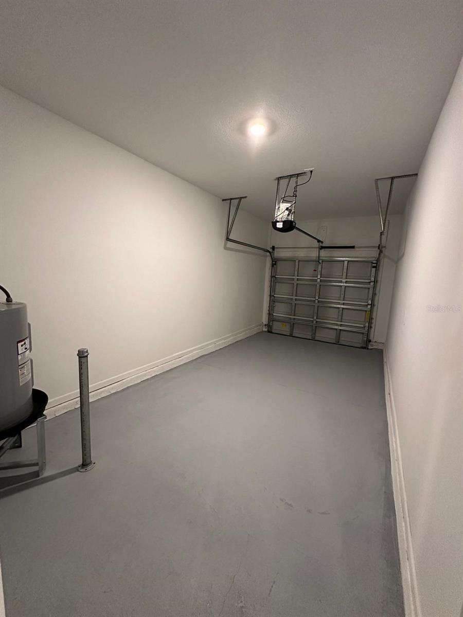 LAKE WILSON RESERVE - Residential Lease