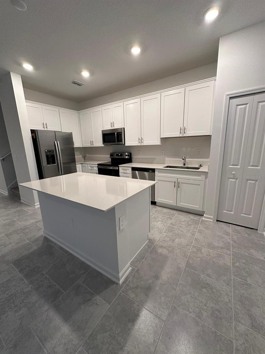 LAKE WILSON RESERVE - Residential Lease