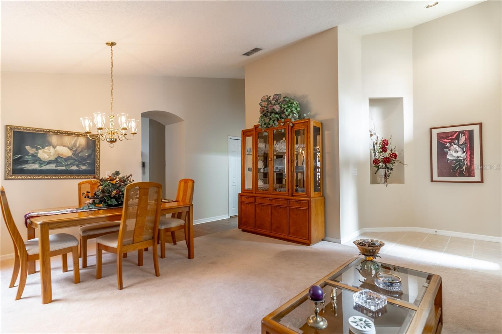 MAGNOLIA POINTE - Residential