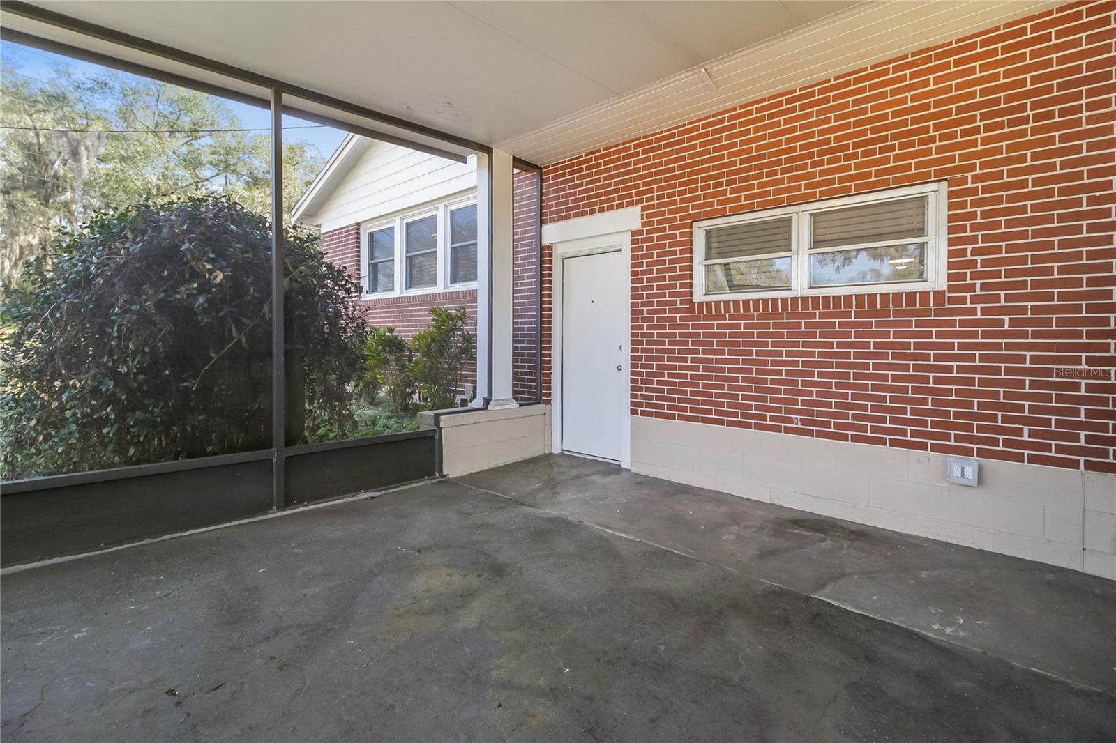 ATHENS PARK DELAND - Residential Lease