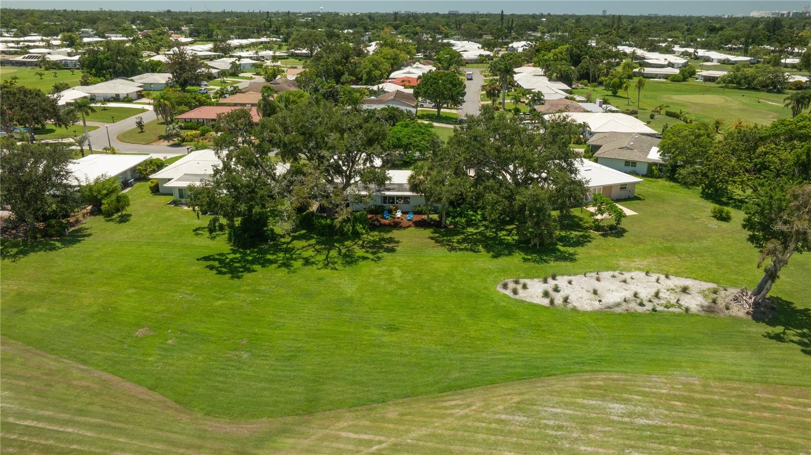 VILLAGE GREEN CLUB ESTATES - Residential