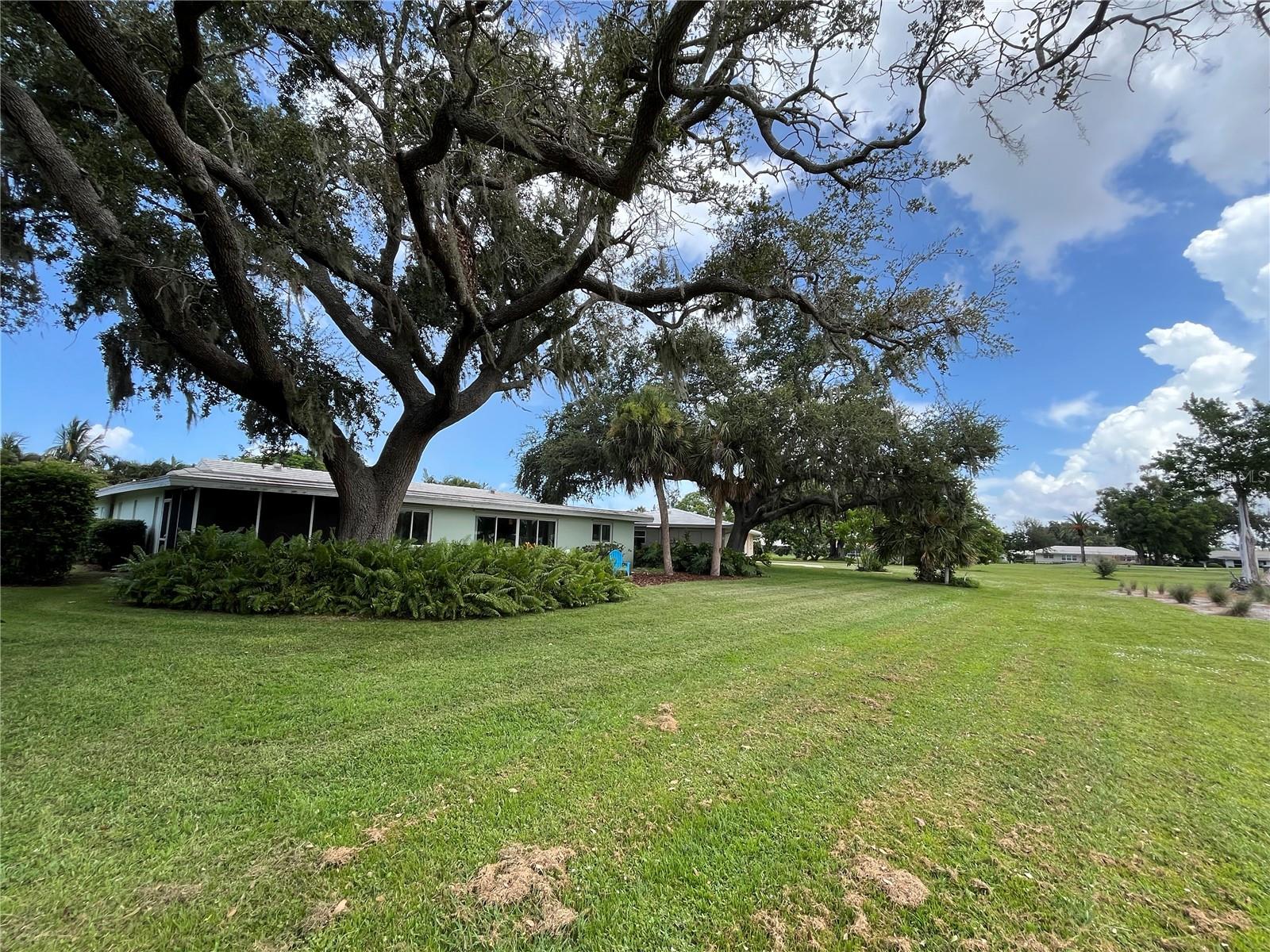 VILLAGE GREEN CLUB ESTATES - Residential