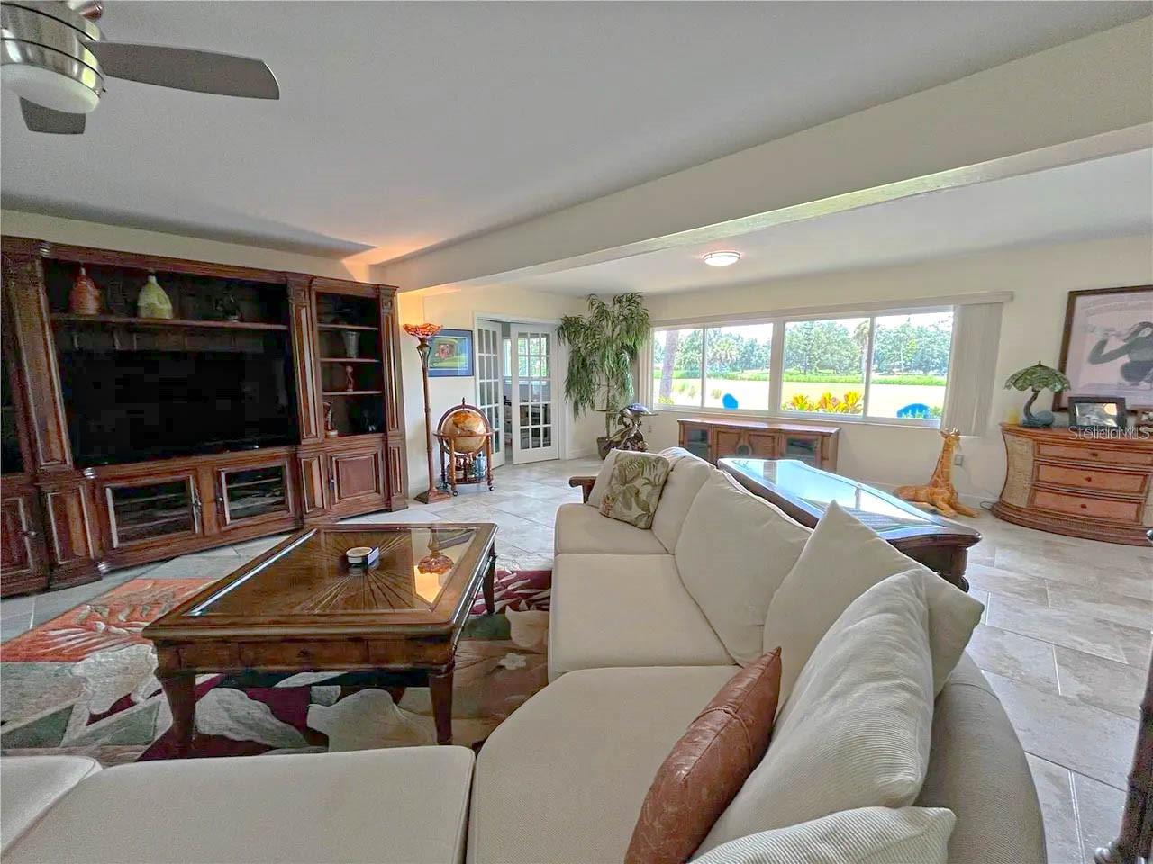 VILLAGE GREEN CLUB ESTATES - Residential