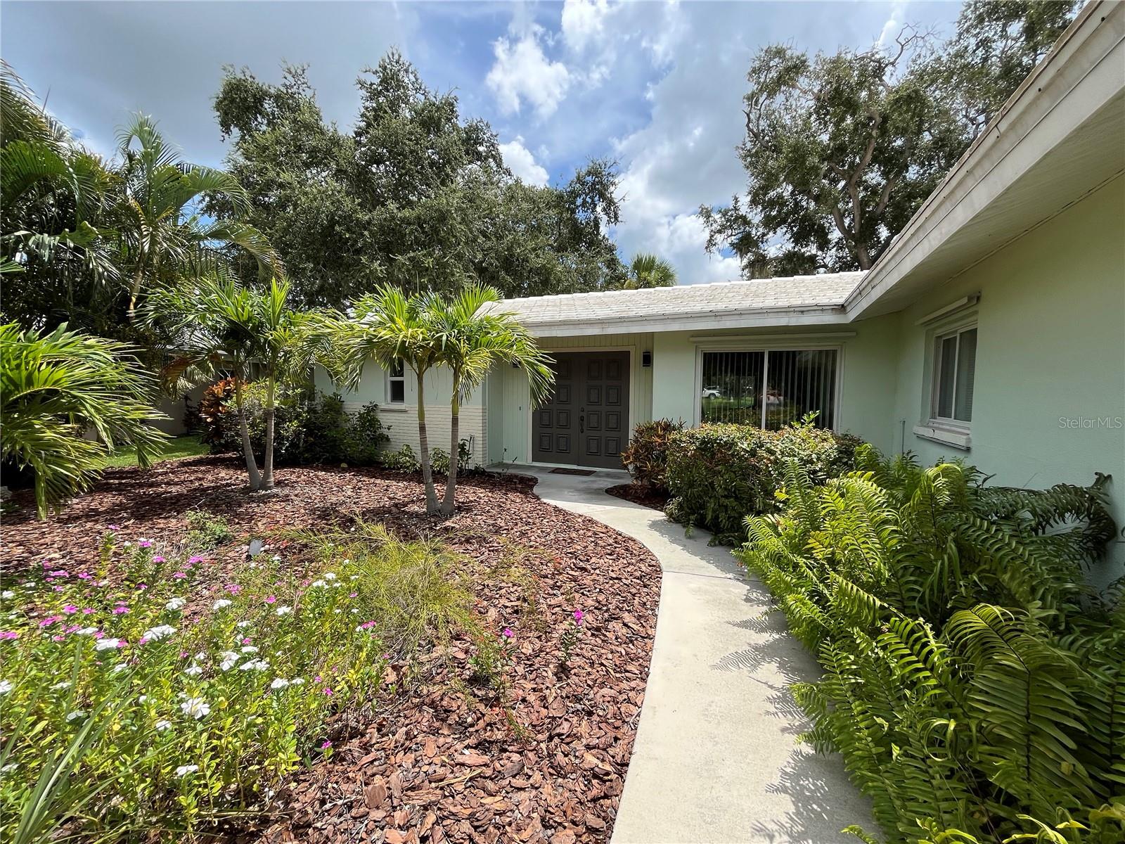 3337 SPRING MILL CIRCLE