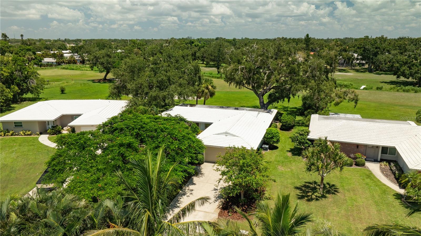 VILLAGE GREEN CLUB ESTATES - Residential