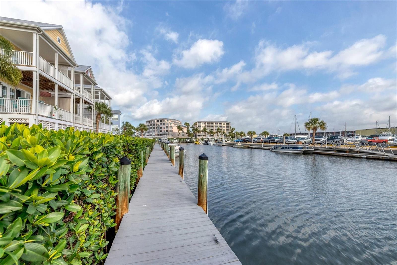 CORAL CREEK ANGLERS CLUB 02 - Residential Lease