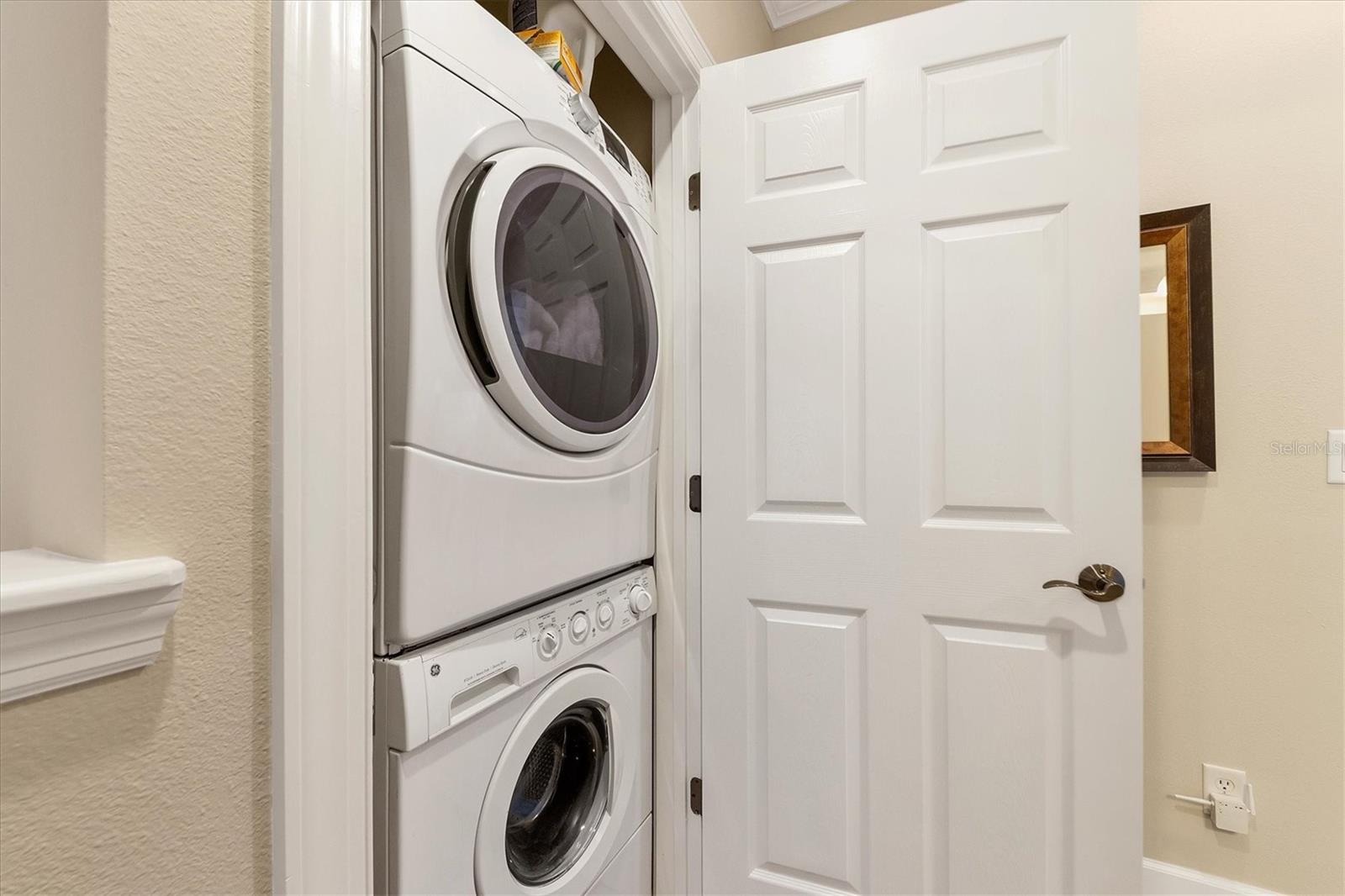 CORAL CREEK ANGLERS CLUB 02 - Residential Lease