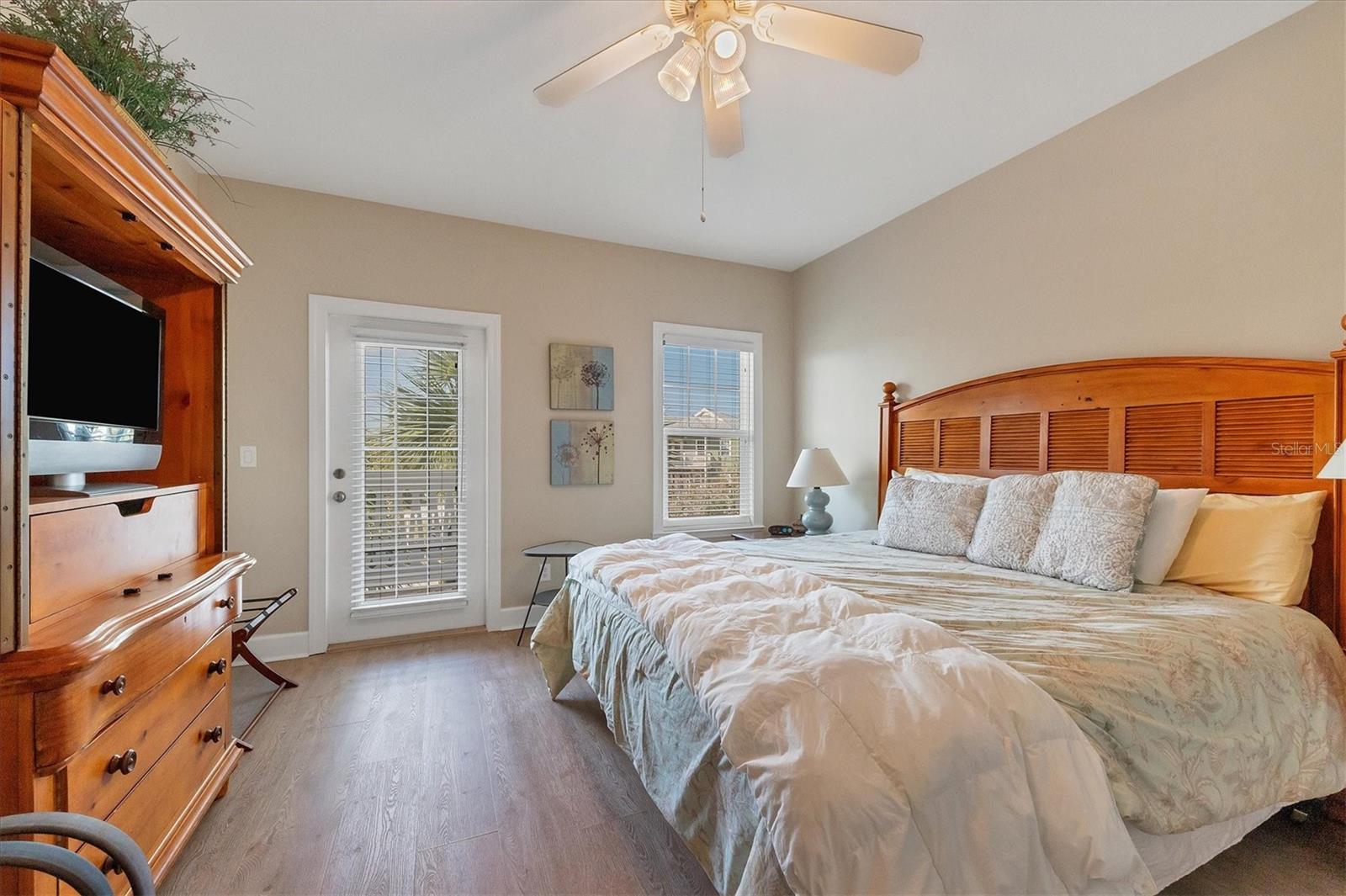 CORAL CREEK ANGLERS CLUB 02 - Residential Lease