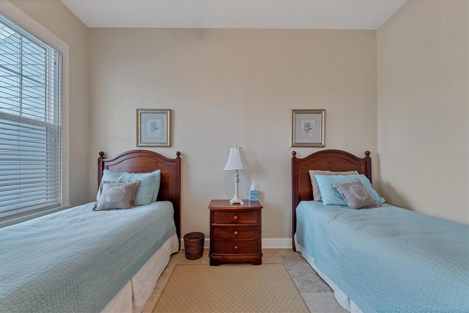 CORAL CREEK ANGLERS CLUB 02 - Residential Lease