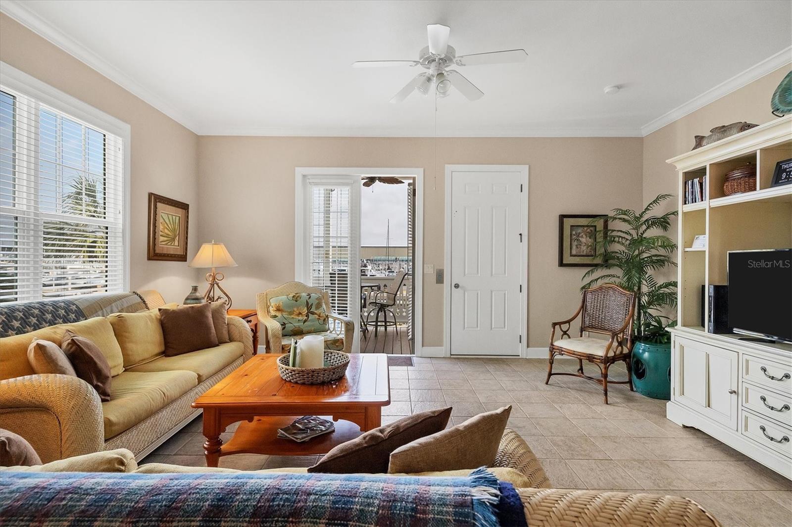 CORAL CREEK ANGLERS CLUB 02 - Residential Lease