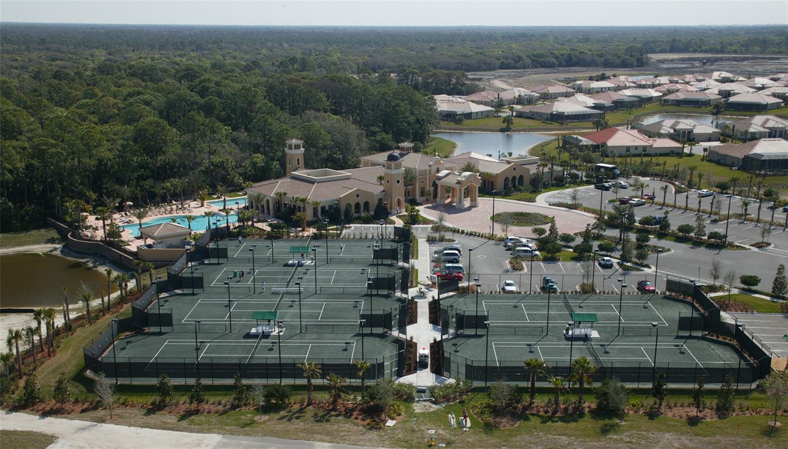 VENETIAN GOLF & RIVER CLUB PHA - Residential Lease
