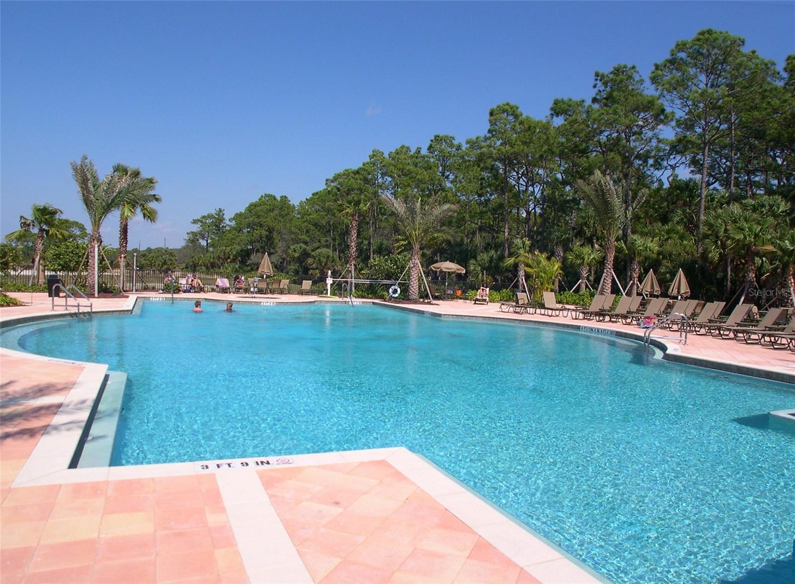VENETIAN GOLF & RIVER CLUB PHA - Residential Lease