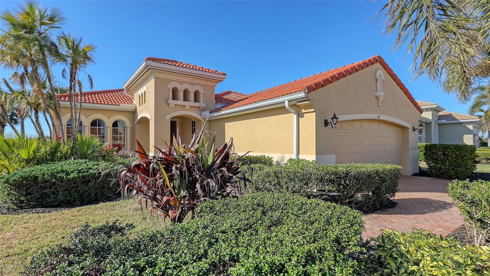 VENETIAN GOLF & RIVER CLUB PHA - Residential Lease