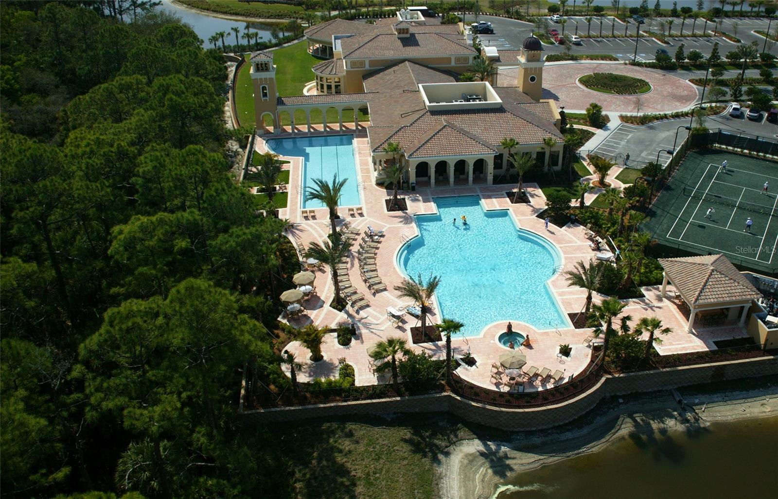 VENETIAN GOLF & RIVER CLUB PHA - Residential Lease