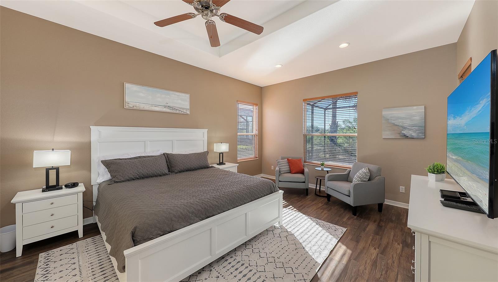 VENETIAN GOLF & RIVER CLUB PHA - Residential Lease