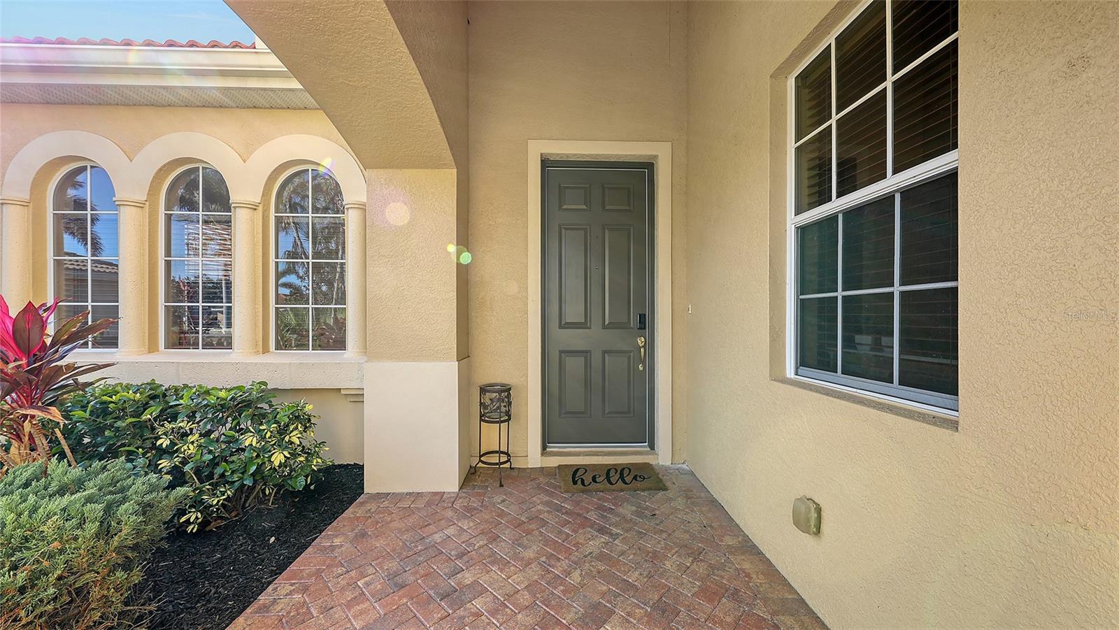 VENETIAN GOLF & RIVER CLUB PHA - Residential Lease
