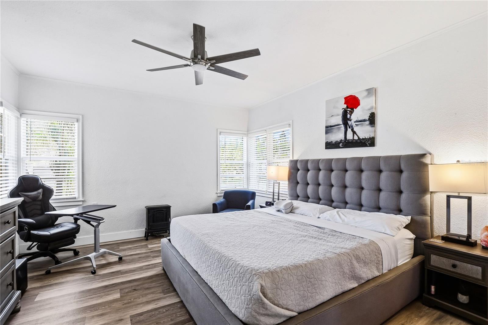 CREST LAKE SUB - Residential