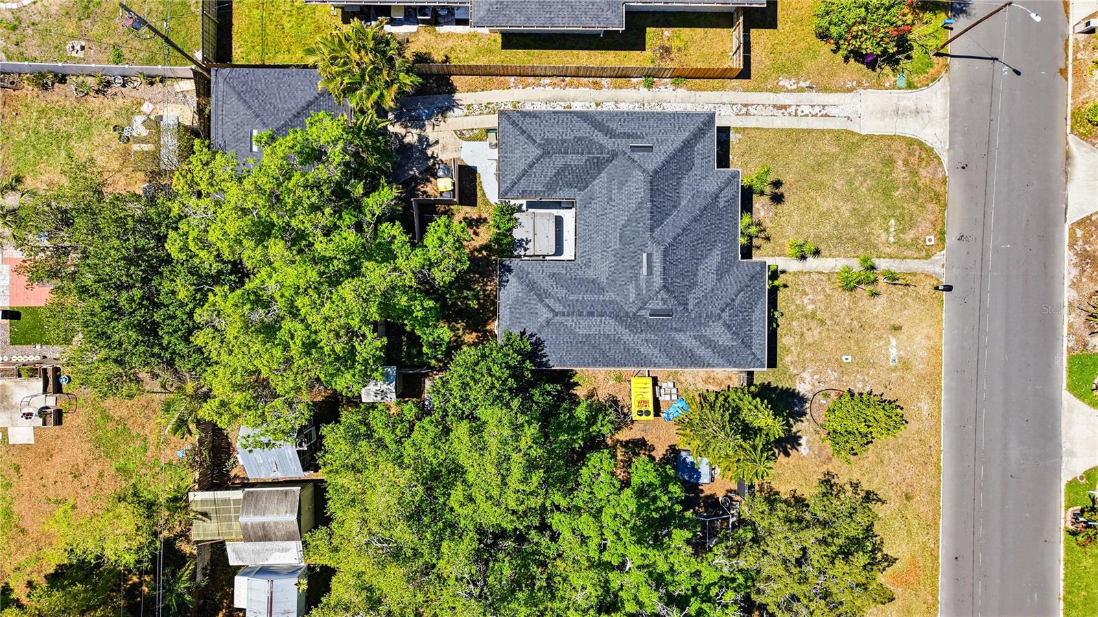 CREST LAKE SUB - Residential