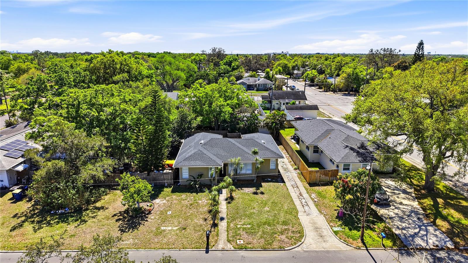 CREST LAKE SUB - Residential