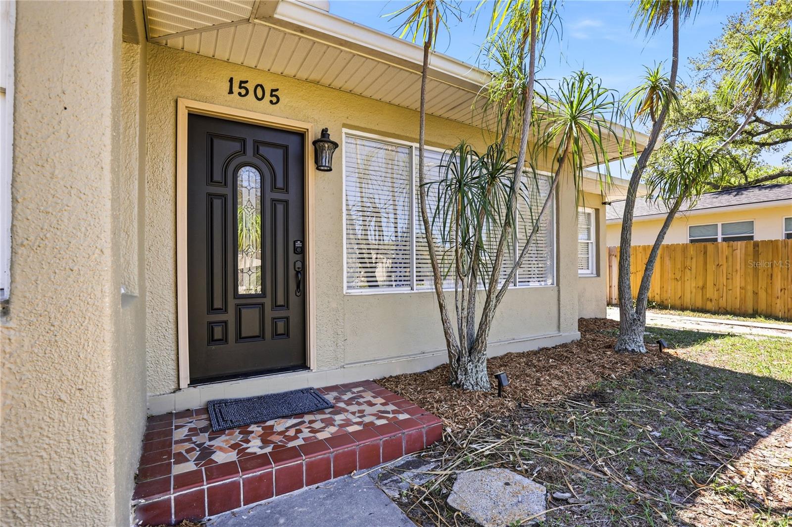 CREST LAKE SUB - Residential